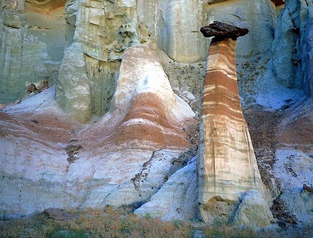 Grand Staircease hoodoo