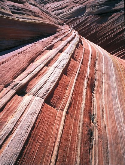 Wave striations